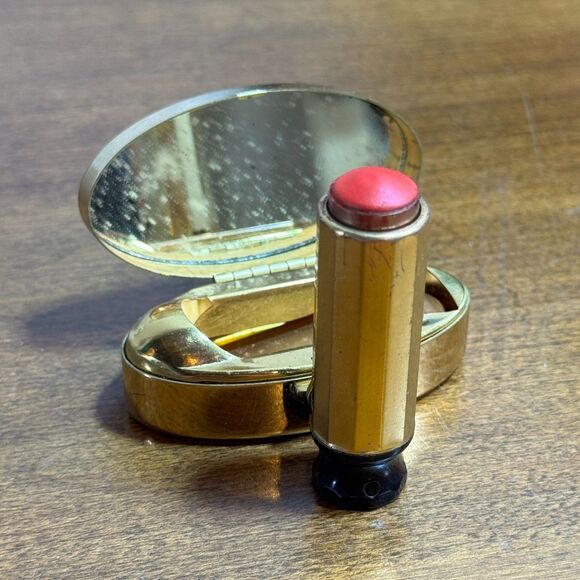 Vintage Max Factor Lipstick in Case Oval Gold Tone Mirror Hollywood Glam Scarlet - Picture 1 of 8